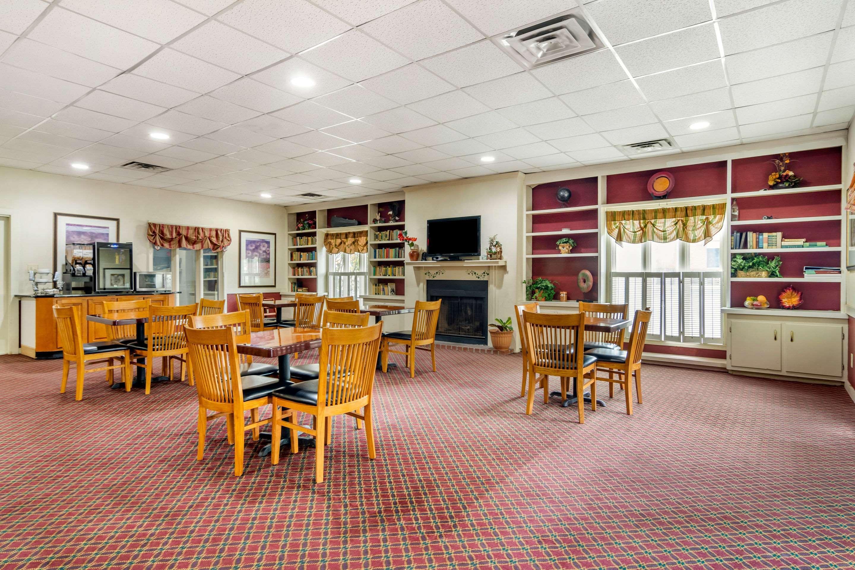 Econo - National Fair Ground Area Lodge Perry