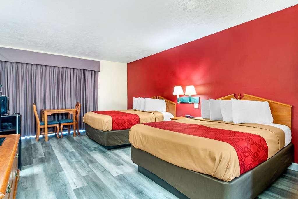 Econo - National Fair Ground Area Lodge