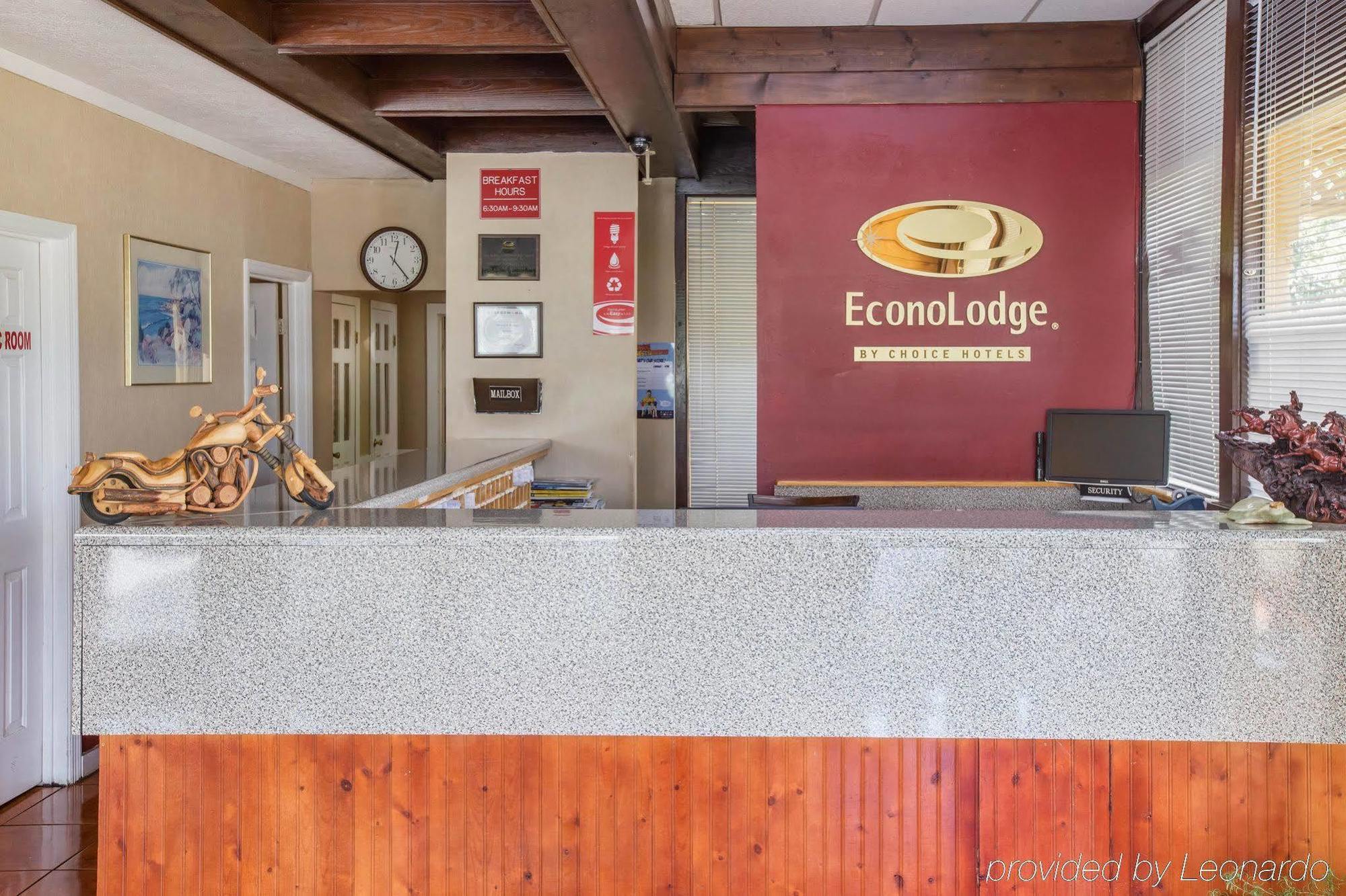 Lodge Econo - National Fair Ground Area *