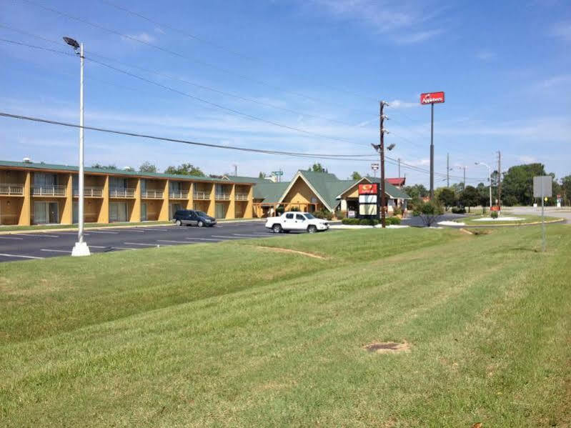 Lodge Econo - National Fair Ground Area Perry